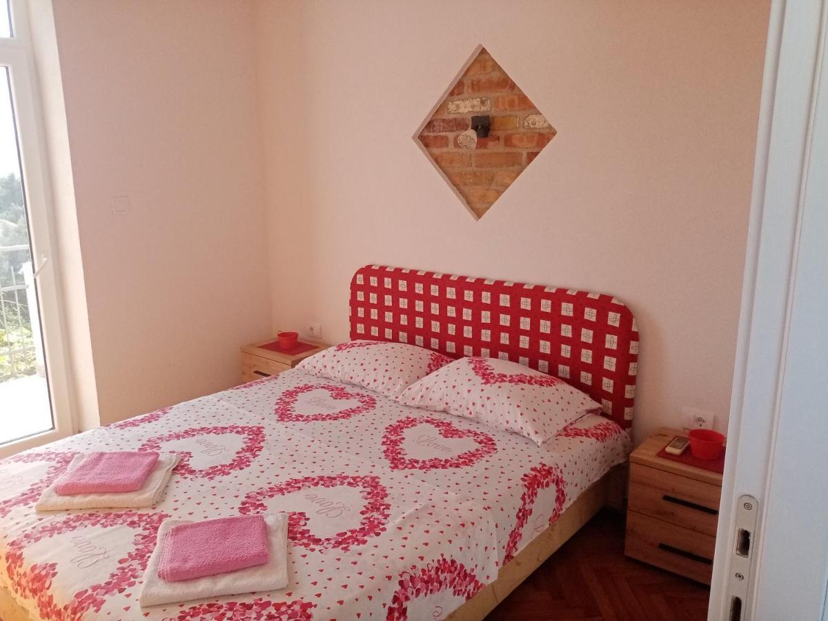Apartmani Bosco Tivat Exteriör bild