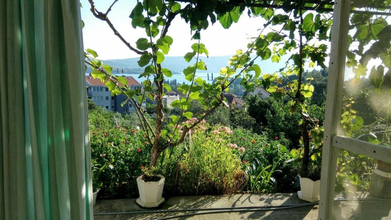 Apartmani Bosco Tivat Exteriör bild