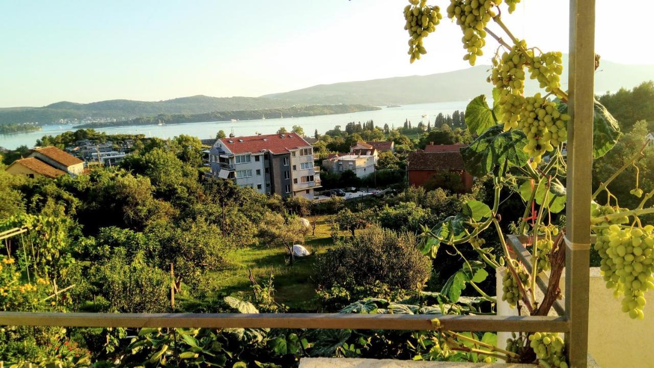 Apartmani Bosco Tivat Exteriör bild
