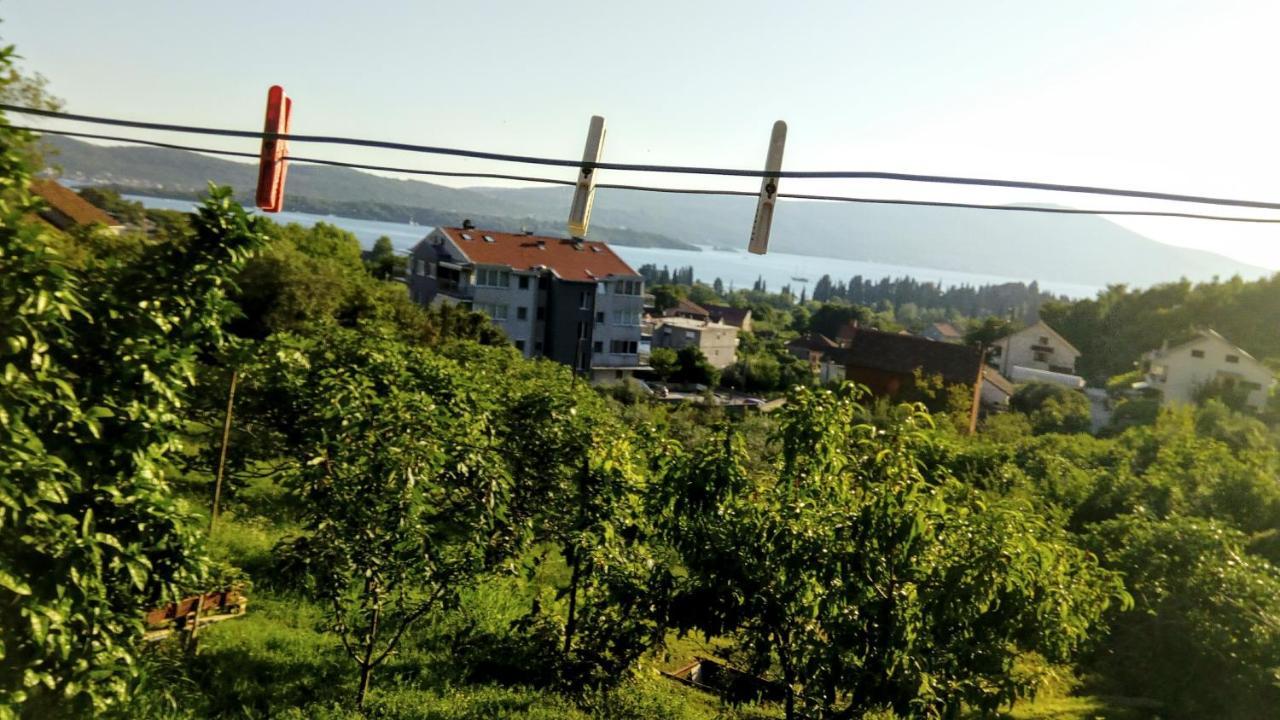 Apartmani Bosco Tivat Exteriör bild